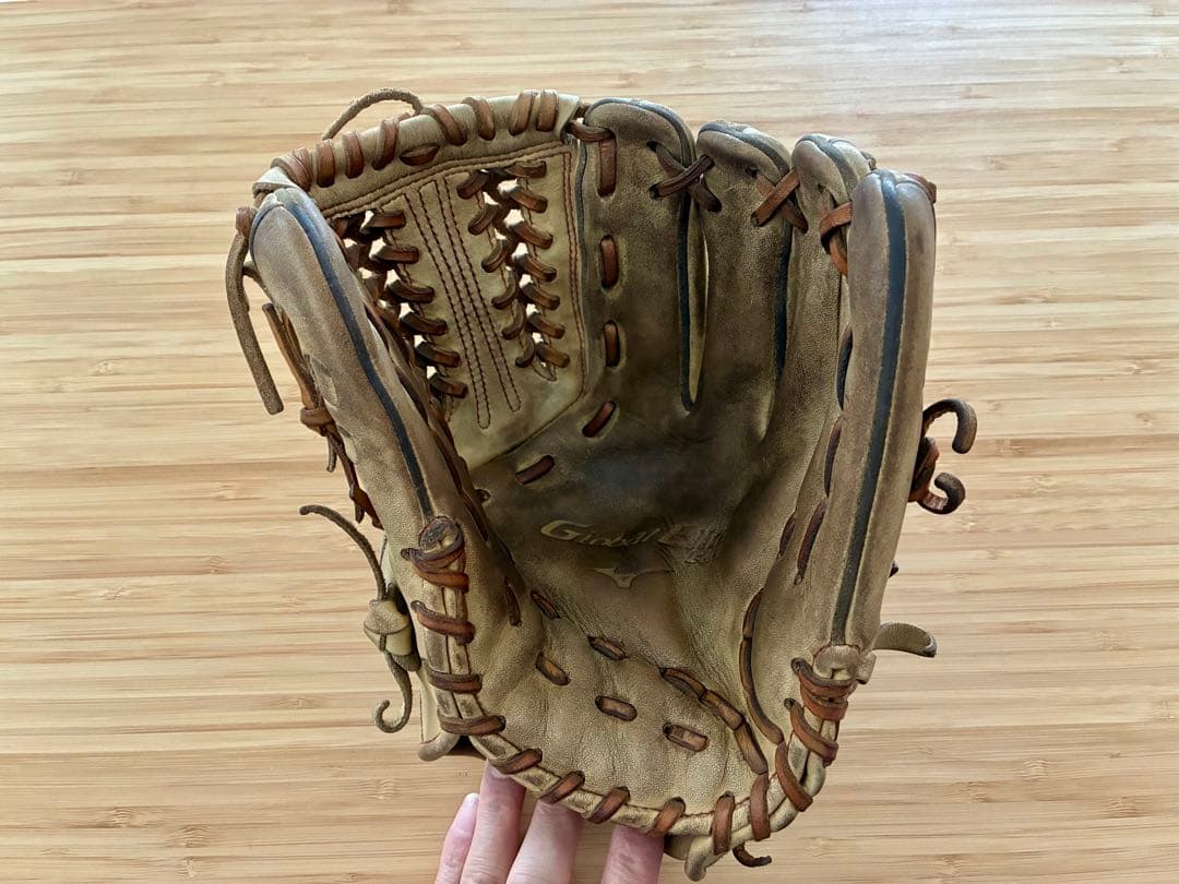 Mizuno Global Elite 少年軟式 グローブ 右投げ用