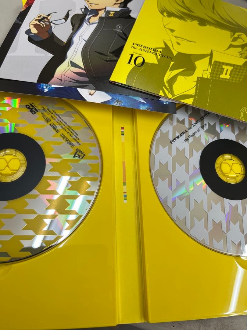ペルソナ4 アニメDVD ボックス付き