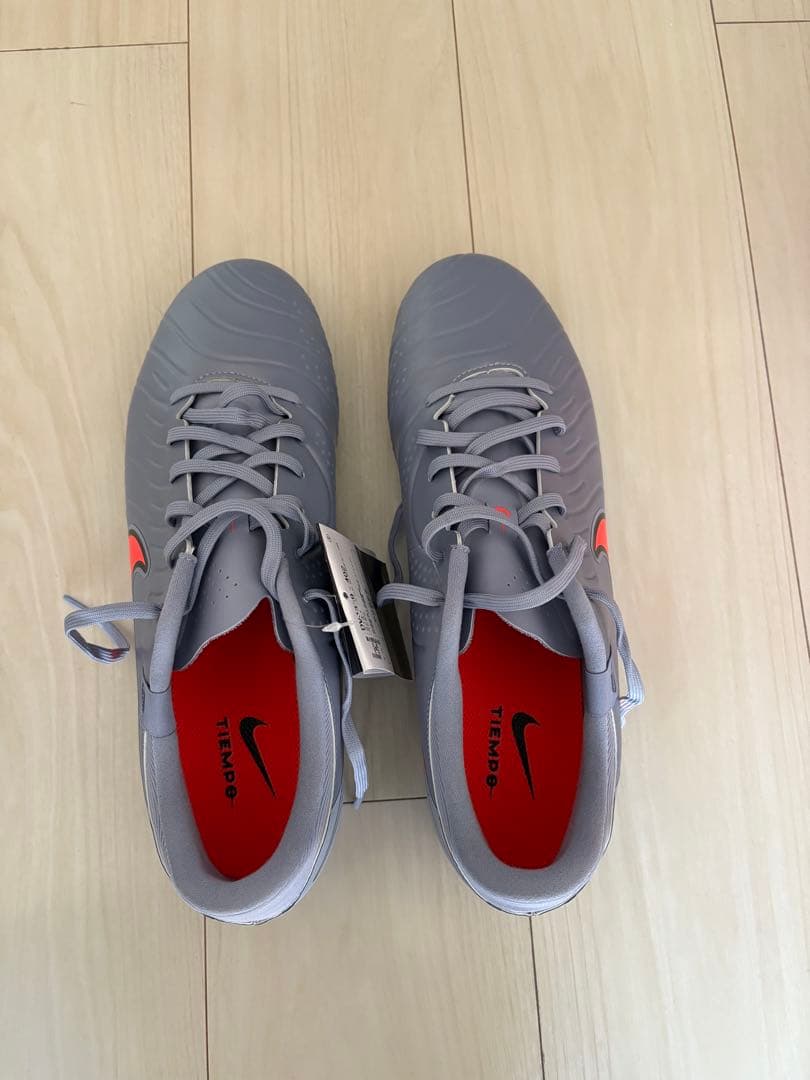 Nike Tiempo サッカーシューズ グレー/オレンジ 新品