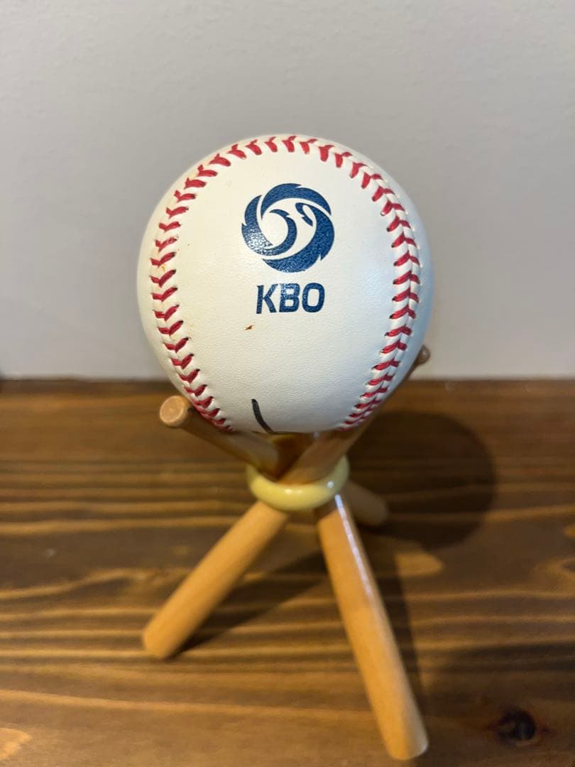 イデホ選手　直筆サインボール　2017 KBO公式球 サイン入り #10