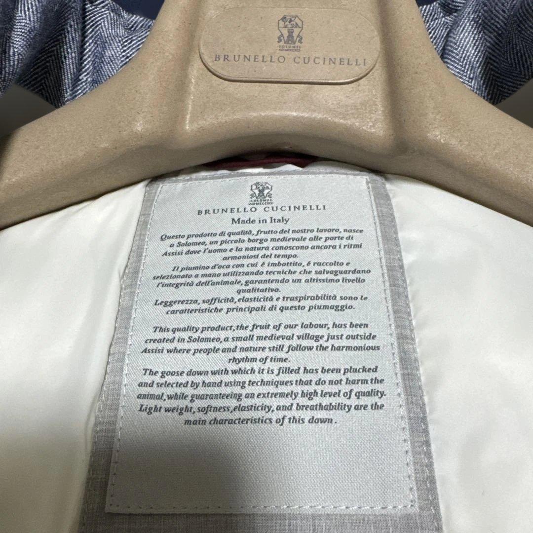 美品✨ブルネロクチネリ！！ダウンベスト