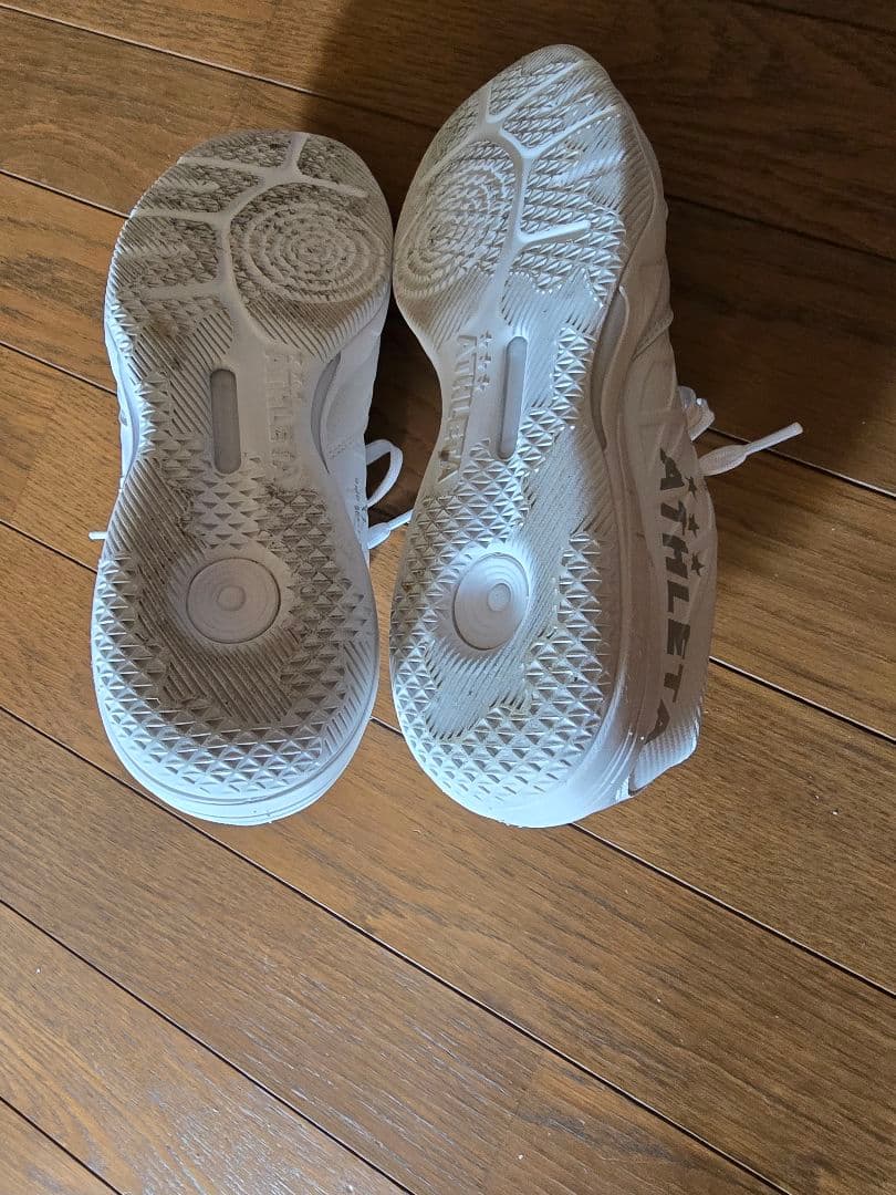 ATHLETE orei フットサルシューズ