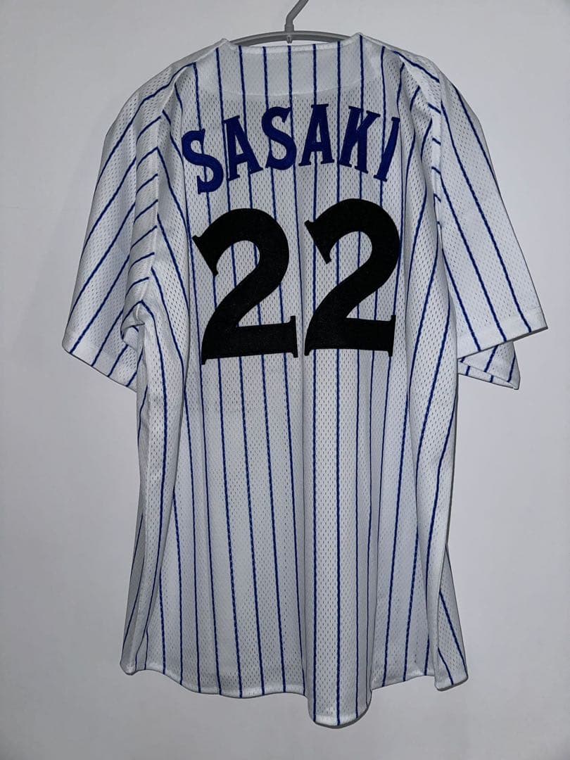 あ*☆様 復刻横浜　DeNAベイスターズ復刻ユニフォーム　サイズ M豪華刺繍佐々