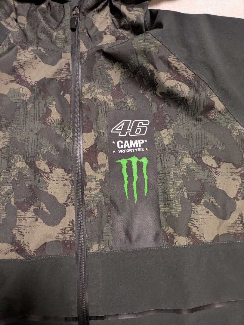 Monster Energy VR46 CAMP ウィンドブレーカー