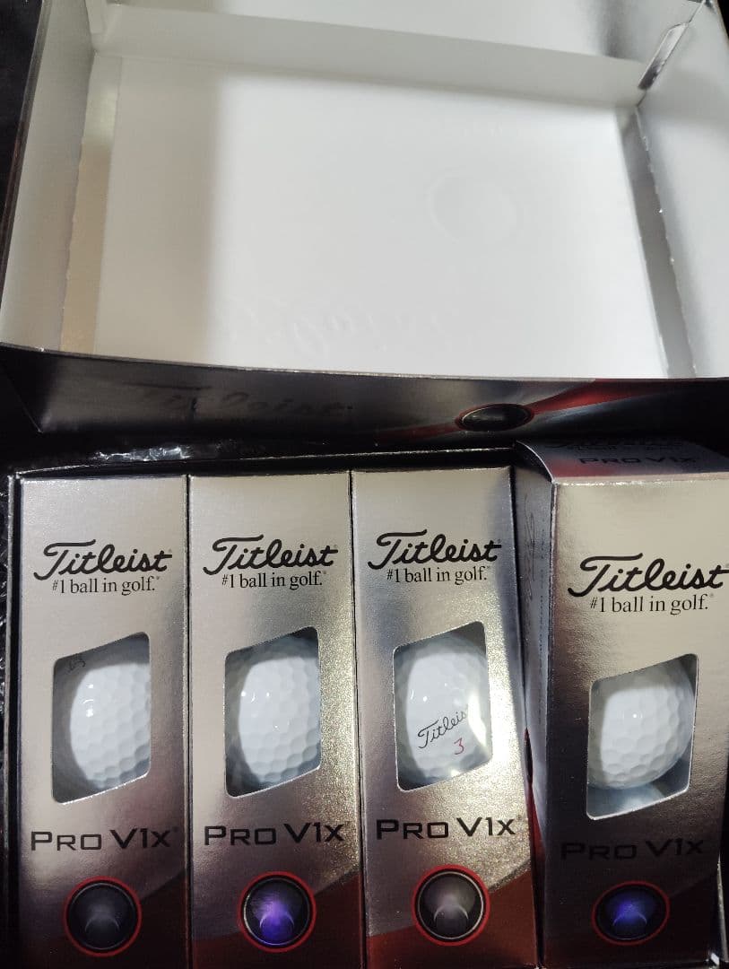 タイトリストPRO V1x 23ゴルフボール 1ダース 12球入り ホワイト