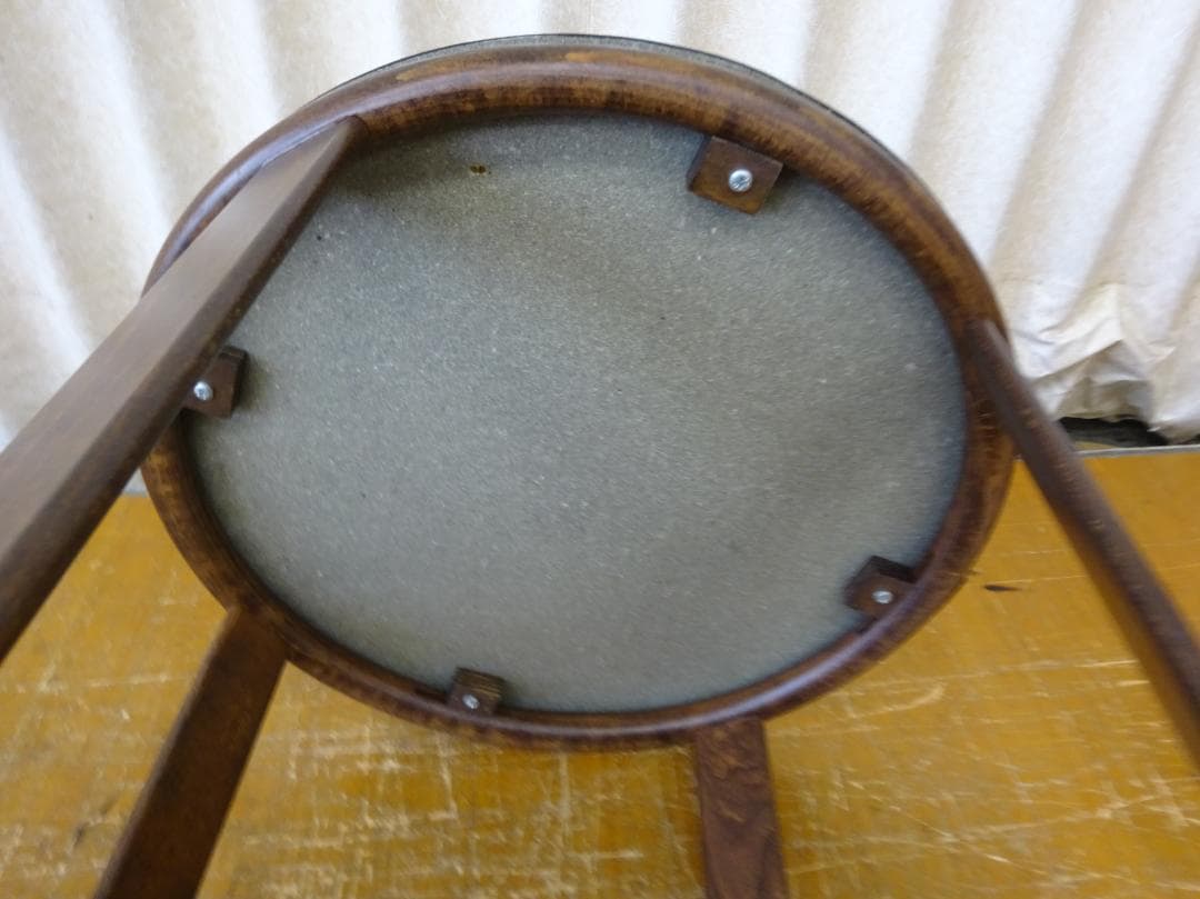 ADAL/アダル　軽量　スツール　木製　丸椅子　ラウンドスツール　美品　②
