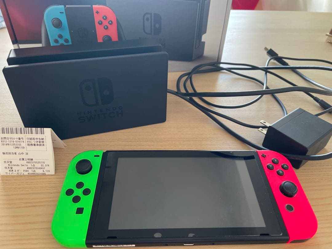【箱あり】Nintendo Switch 本体 ＋カラフル Joy-Con
