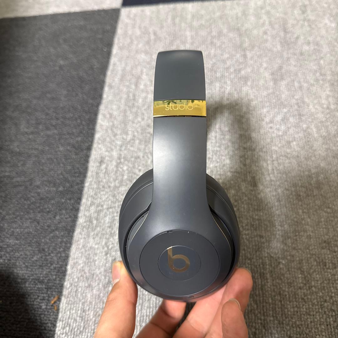 Beats Studio3 ワイヤレスヘッドホン ブラック/ゴールド
