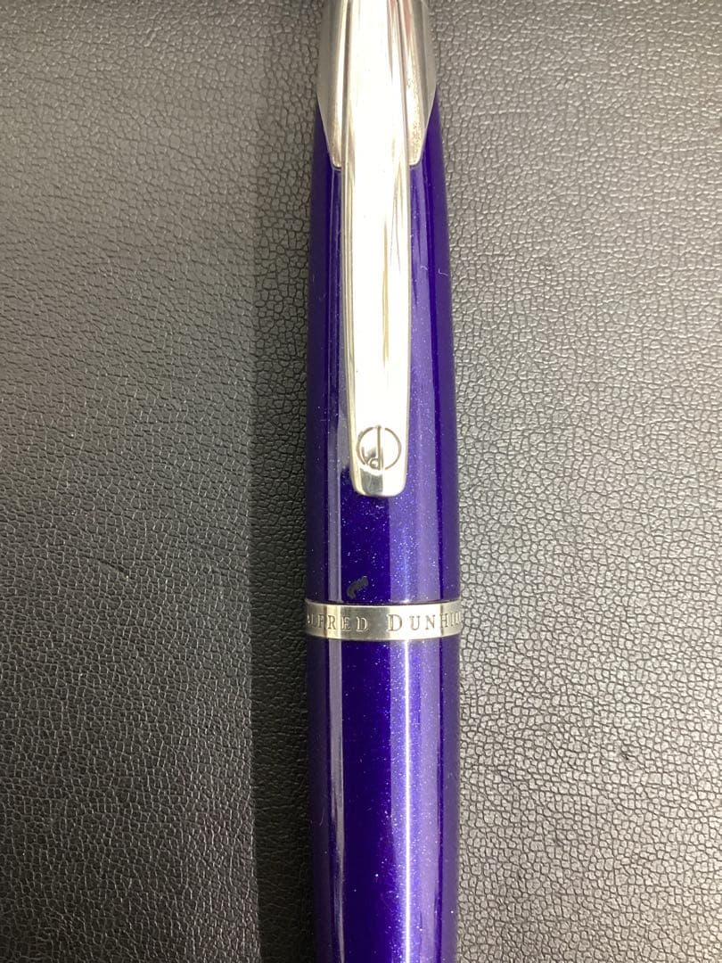 A.DUNHILLオニキスブルー紫ラメ シャープペンシル　とダンヒルボールペン