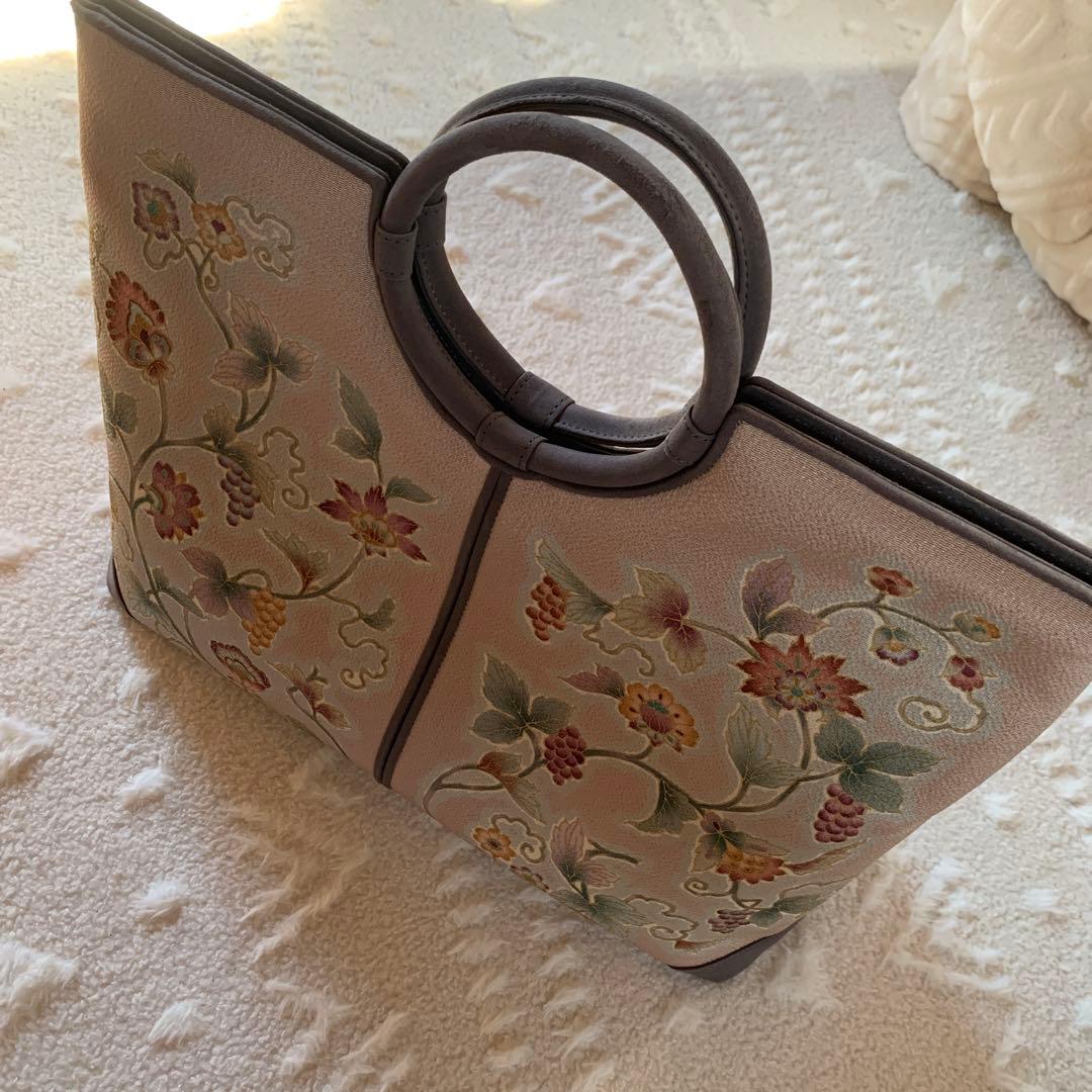 専用　和装バッグ 逸品 OKAJIMA 華文 花唐草 縮緬 皇室