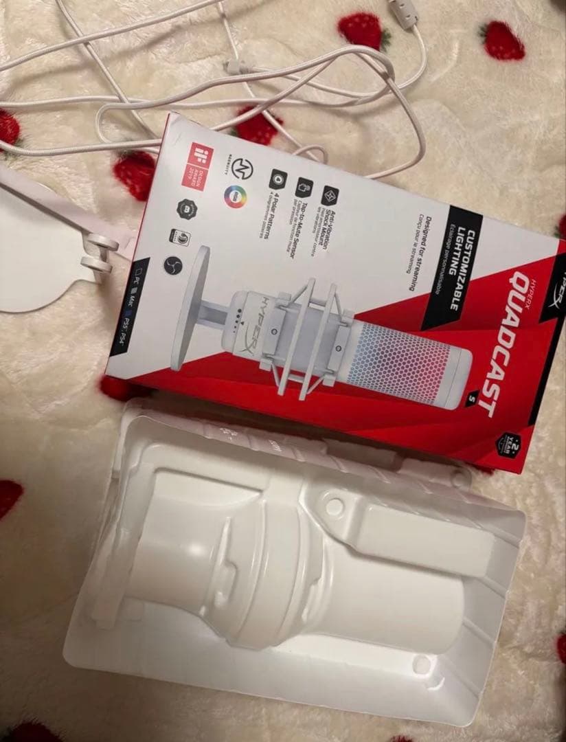 HyperX QuadCast S スタンドアロンマイクライティング ホワイト