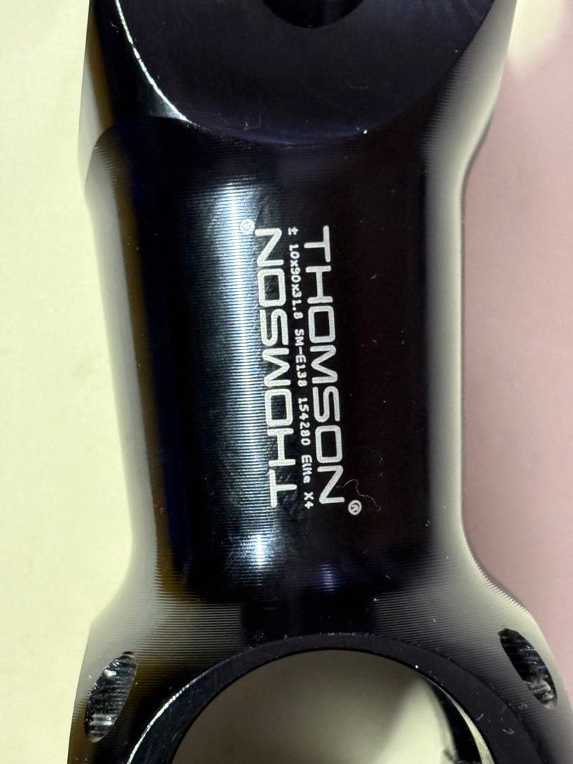 THOMSON Elite X4 ステム ±10° 90mm Φ31.8mm