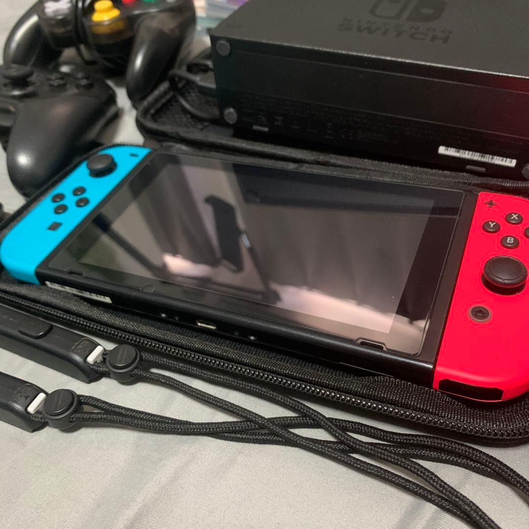 に　Nintendo Switch 本体 青/赤 プロコン　マリオカート