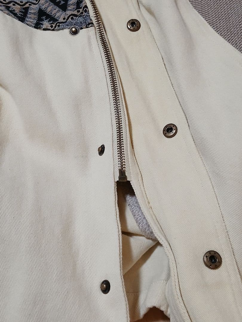 【最終価格です】チャイハネ☆ジプレフードMen'sコート