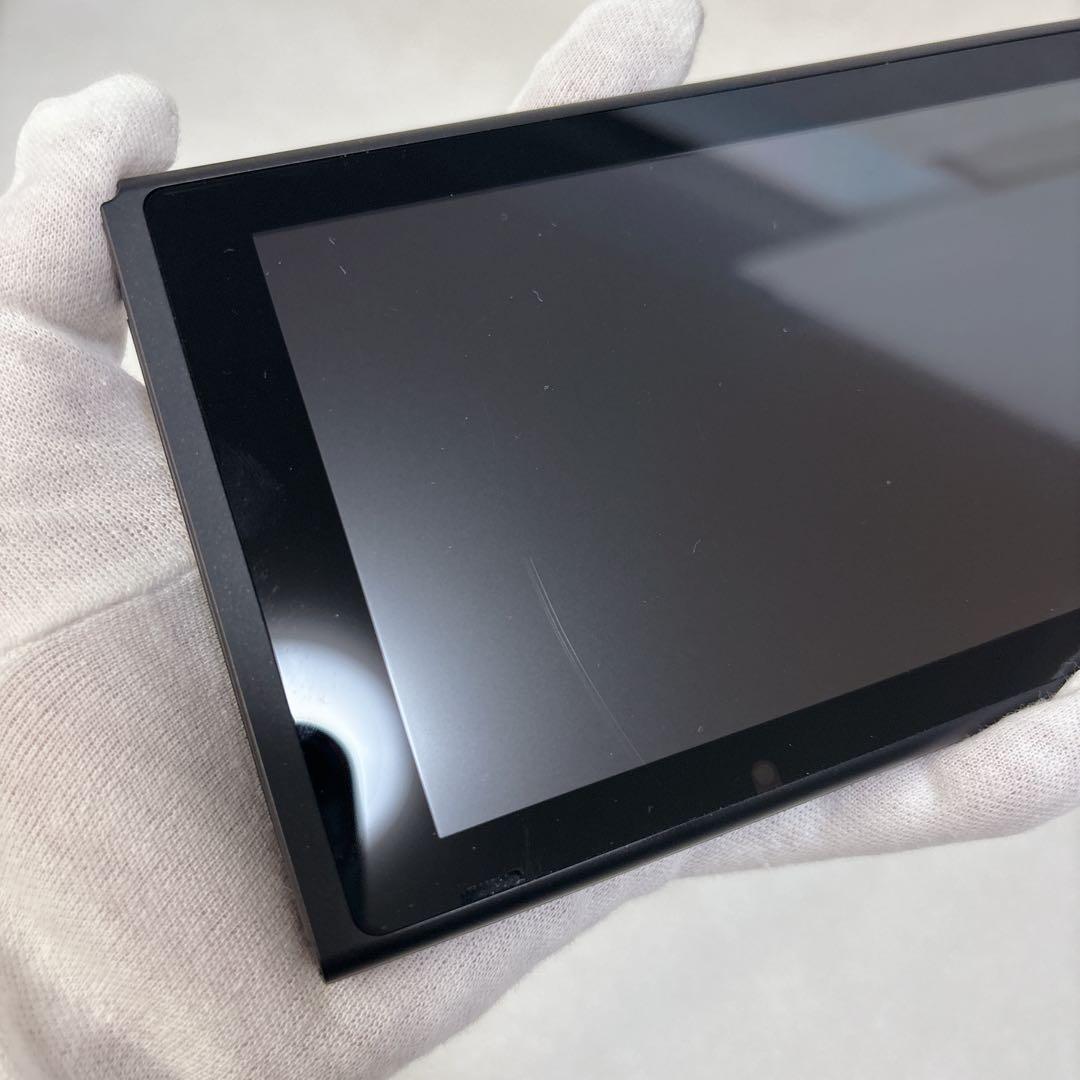 美品✨Nintendo Switch バッテリー強化版 本体のみ 2020年
