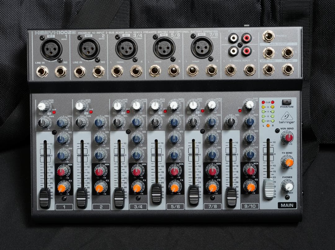 【値下げ】ベリンガー　XENYX1002Ｂ(電池駆動可能）