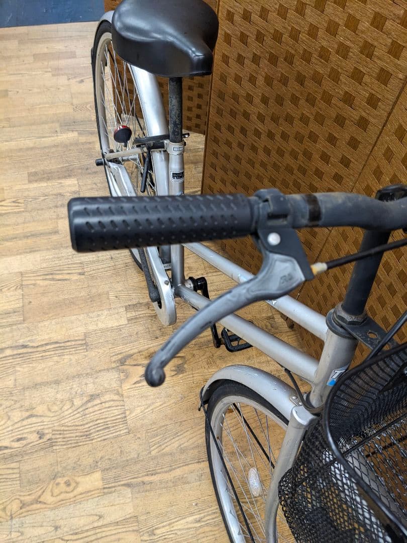 U083 普通自転車　27インチ シルバー　シンプルタイプ