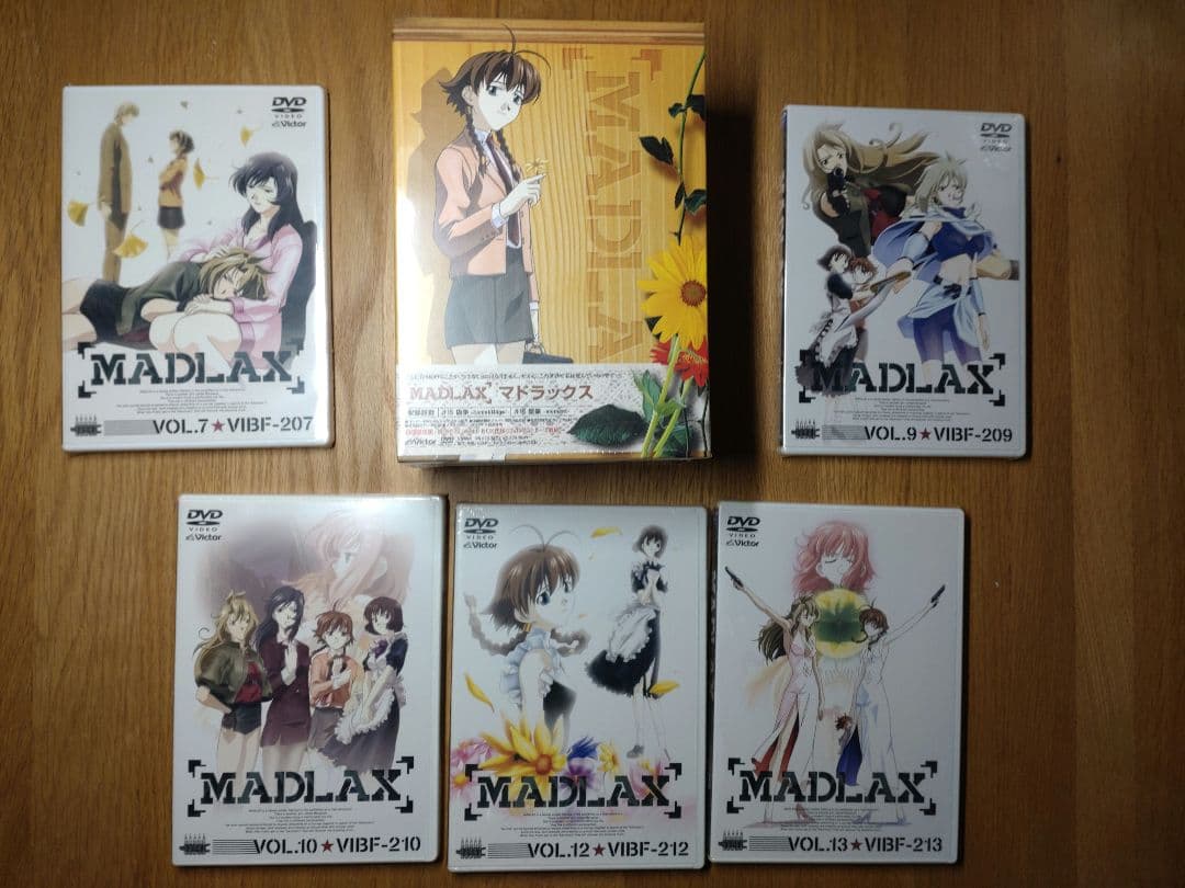 MADLAXマドラックス DVD初回版 12巻セット（新品含む、11巻のみ欠品）