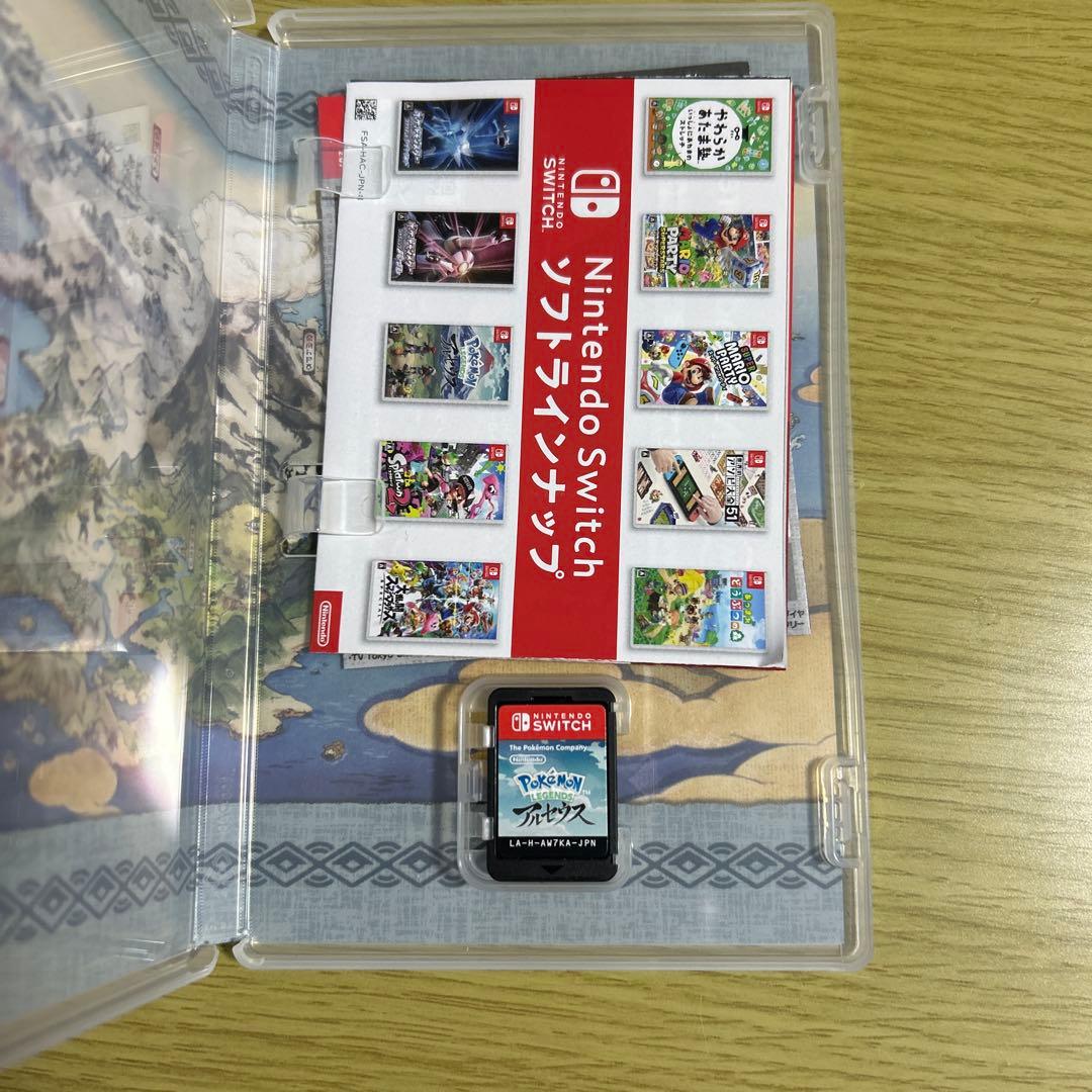 Nintendo Switch 本体　ポケモンレジェンドアルセウスカセット付き