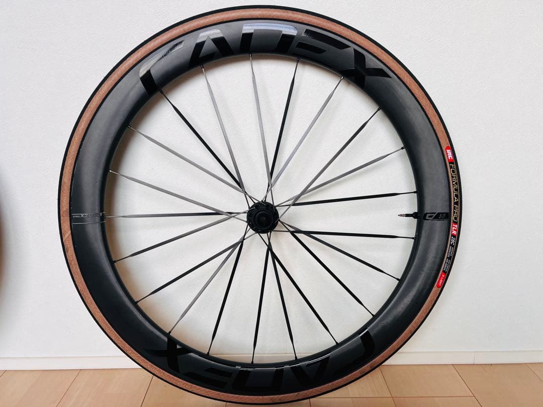 【状態良好】CADEX 50 ULTRA TUBELESS 前後　タイヤ付