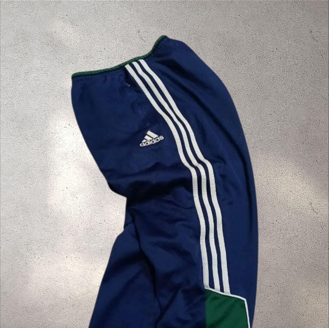 希少adidasアディダストラックパンツ RAPID国旗タグXLテックY2K刺繍
