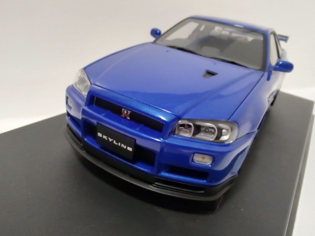 【箱ケースなし】オートアート 1/18 スカイライン R34GT-R