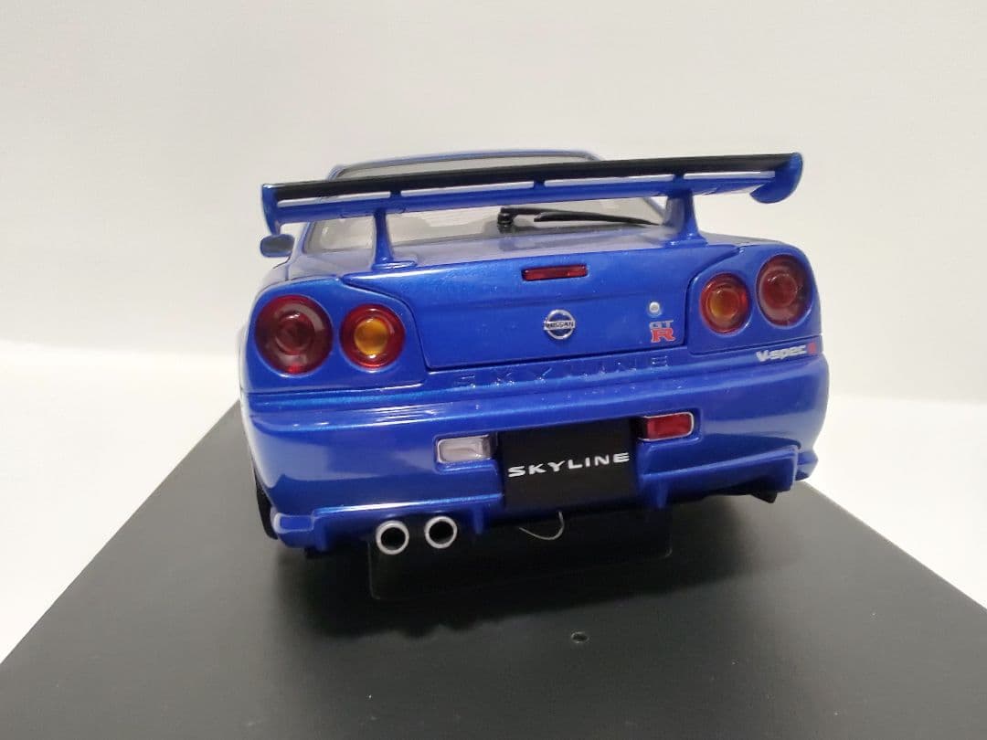 【箱ケースなし】オートアート 1/18 スカイライン R34GT-R