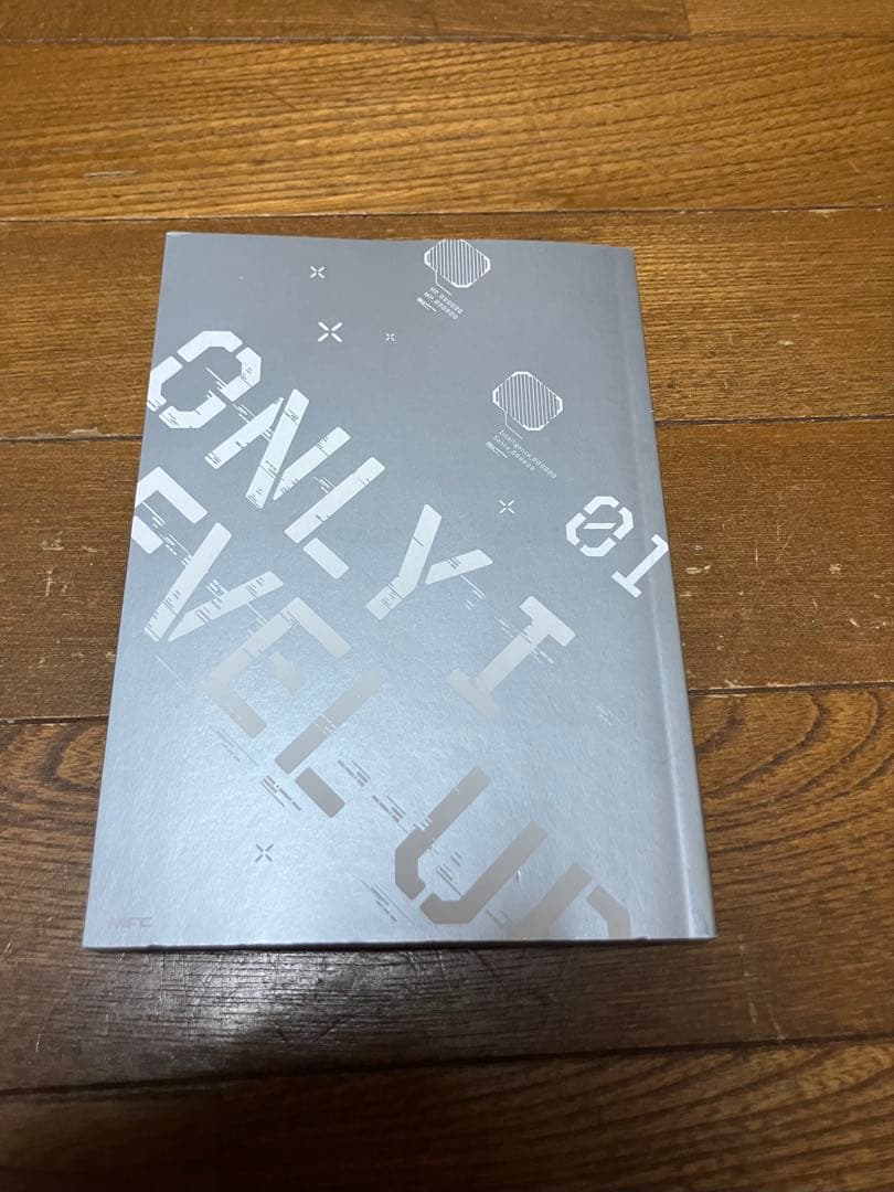 初版 帯付き 俺だけレベルアップな件 1巻 DUBU/Chugong②
