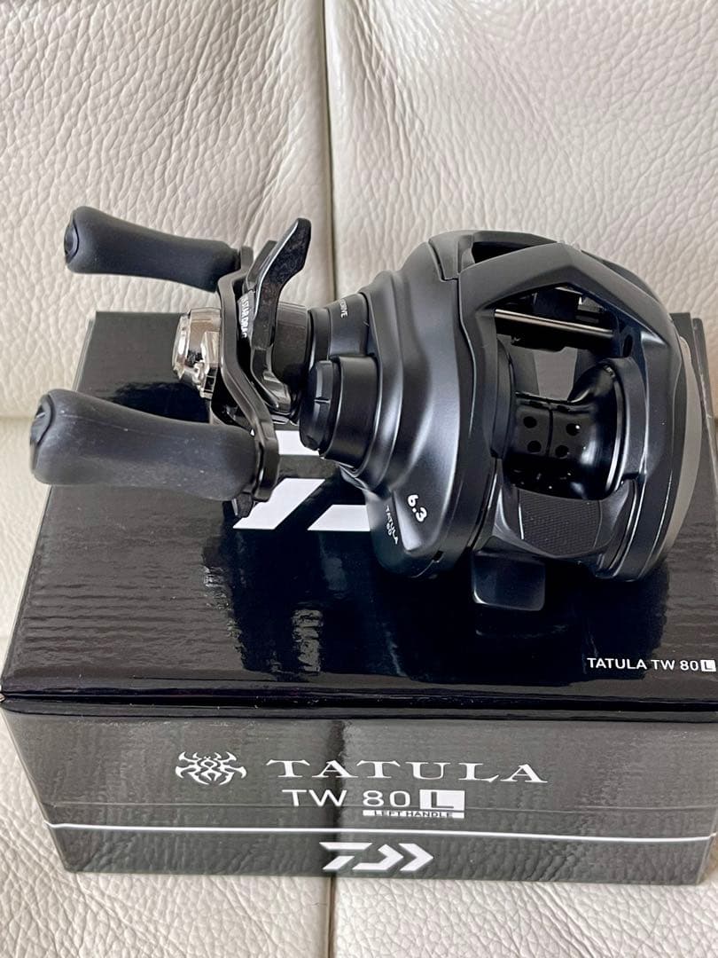 【廃盤新品未使用】ダイワ 22タトゥーラTW80L 漆黒180g軽量ザイオン②
