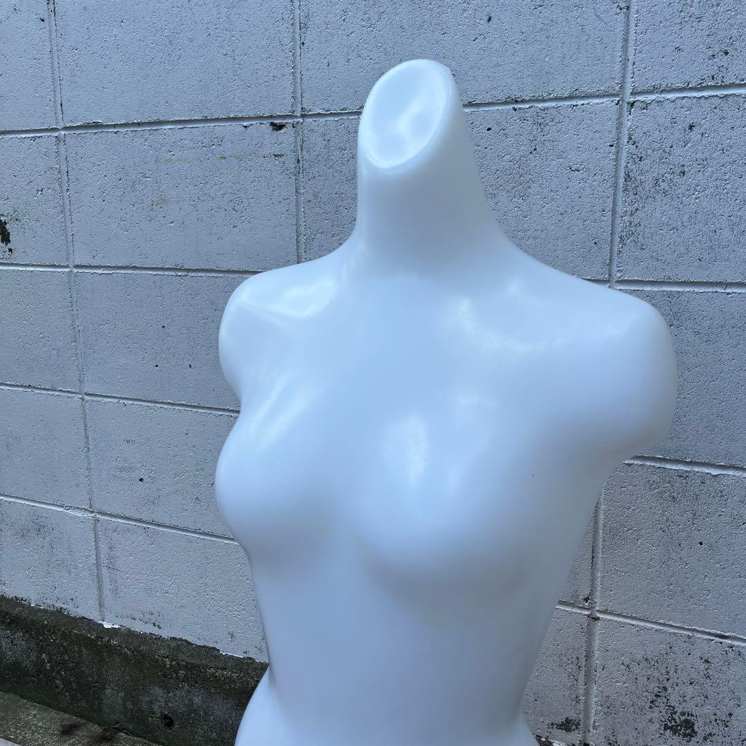 ライト照明付き◾️マネキン トルソー 店舗什器 間接照明 ディスプレイ 女性像