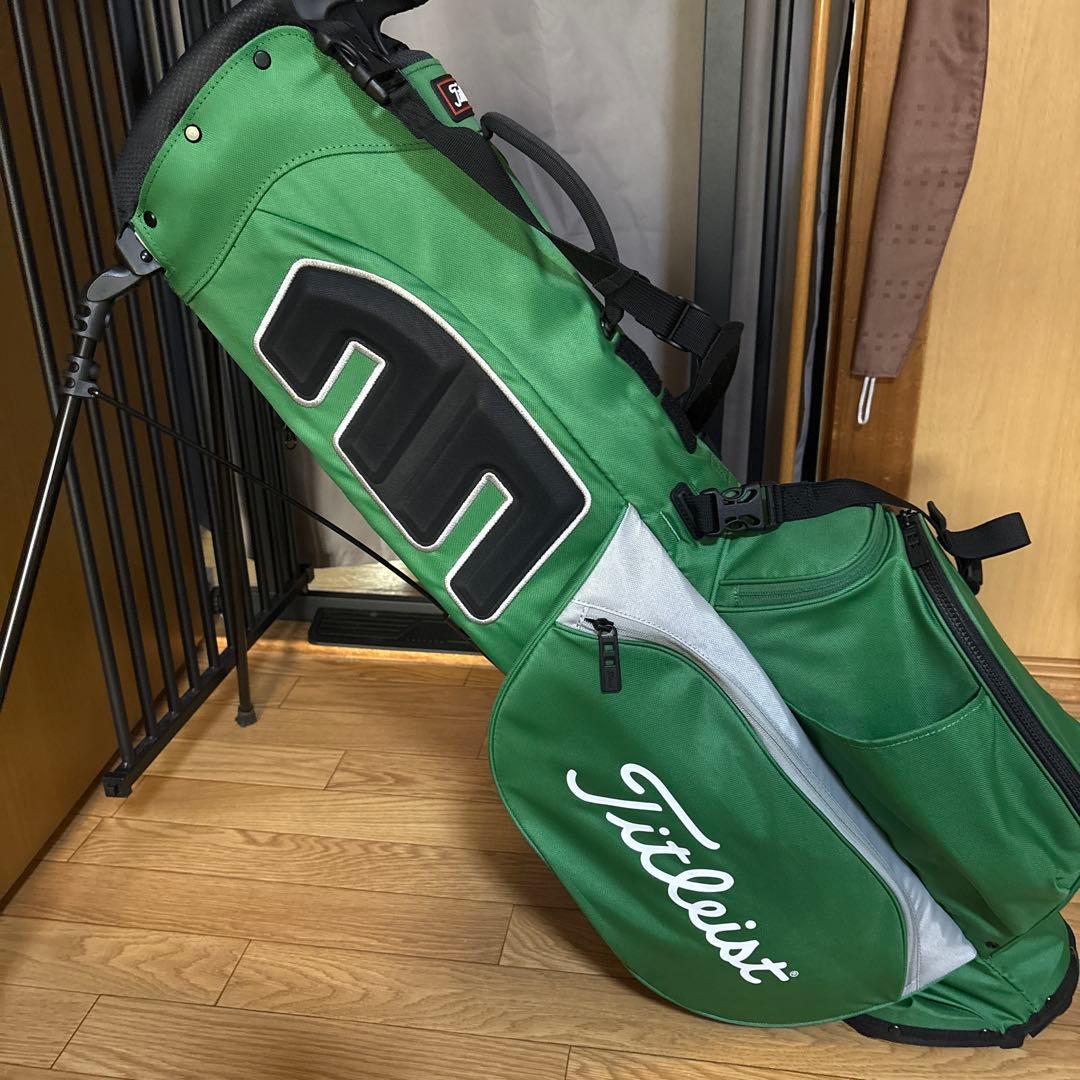 Titleist スタンド式ゴルフバッグ 緑色