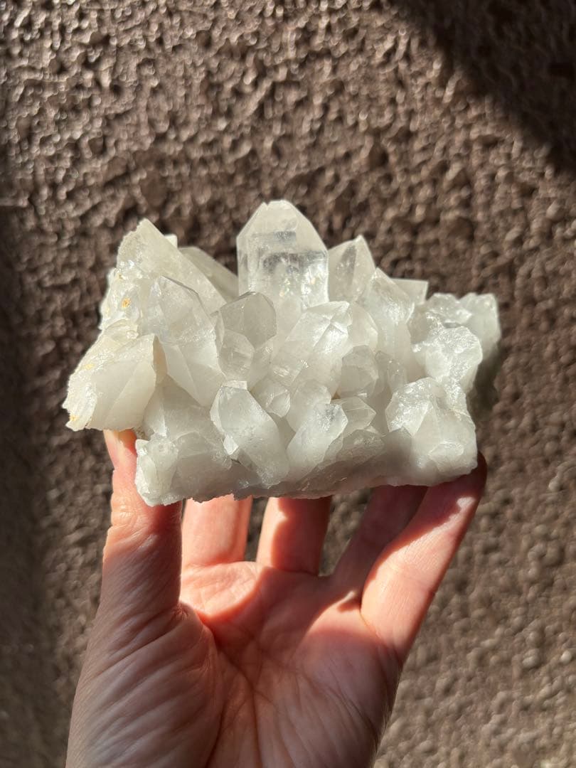 インド　ヒマラヤ水晶クラスター　588g 透明度　虹　美しい　クリアランス
