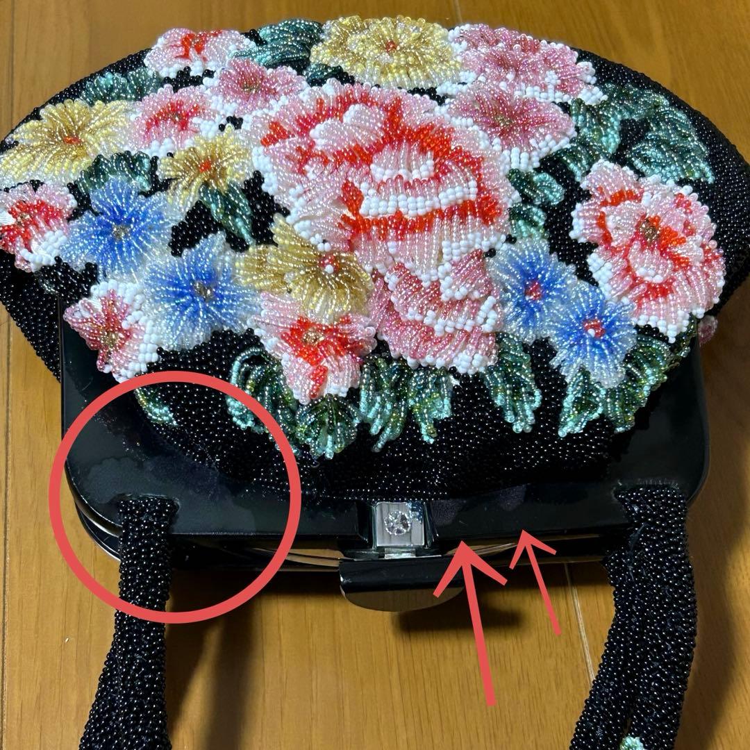 【希少】総ビーズがま口バッグ　和装ビーズバッグ　両表面　花柄刺繍　レトロ
