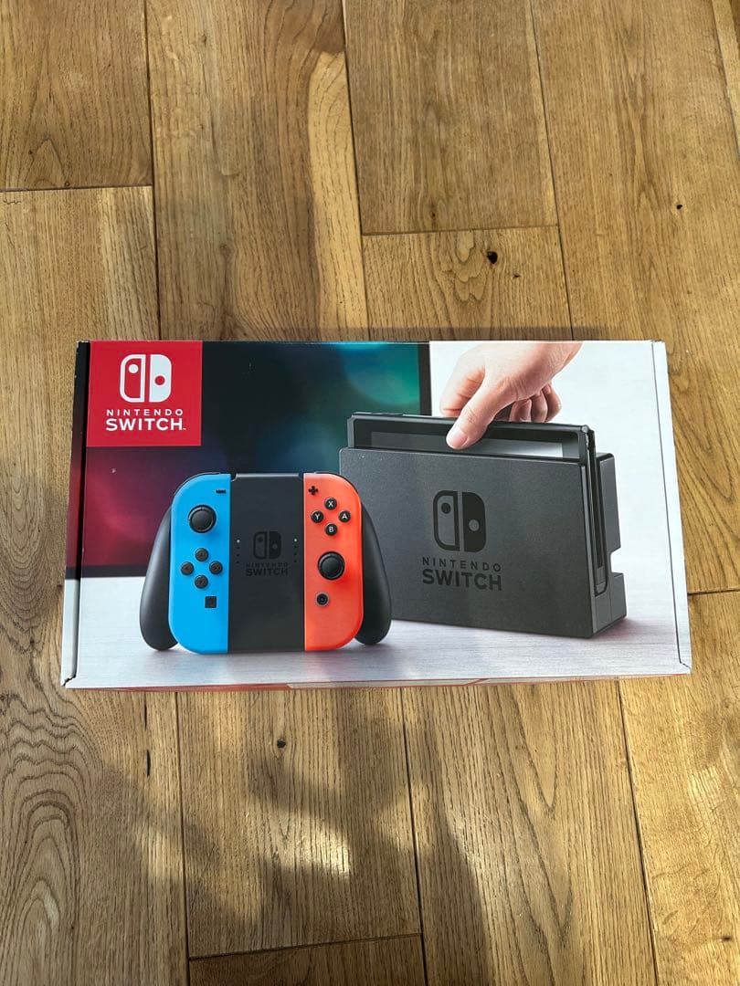 Nintendo Switch 本体 / Joy-Con5個etc...付き
