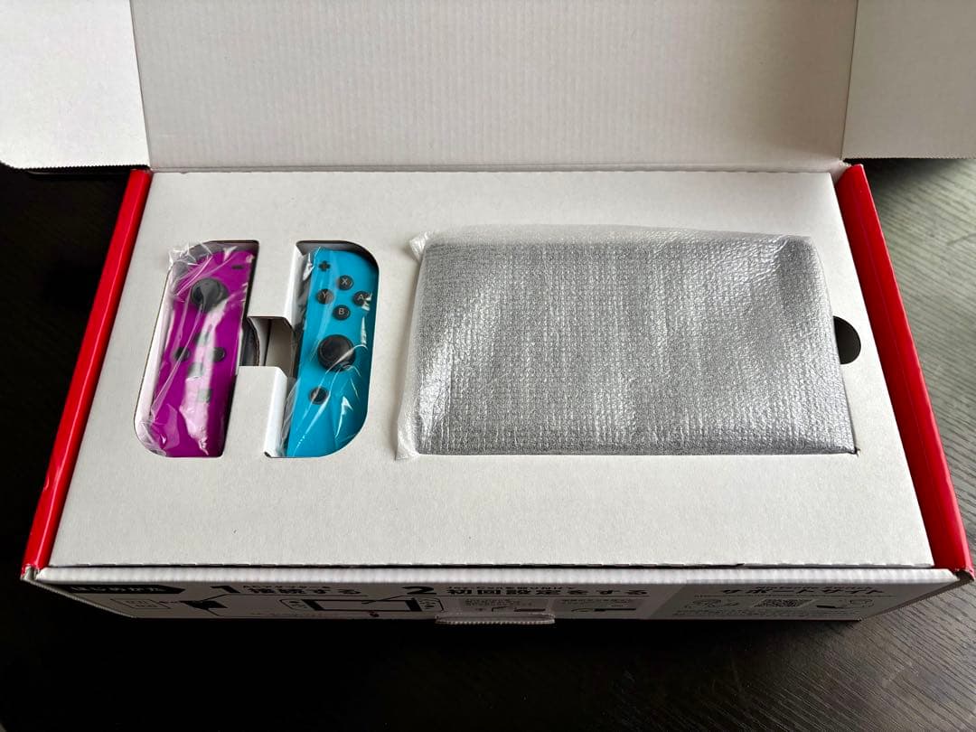 【中古】Nintendo Switch本体　付属品、箱付き