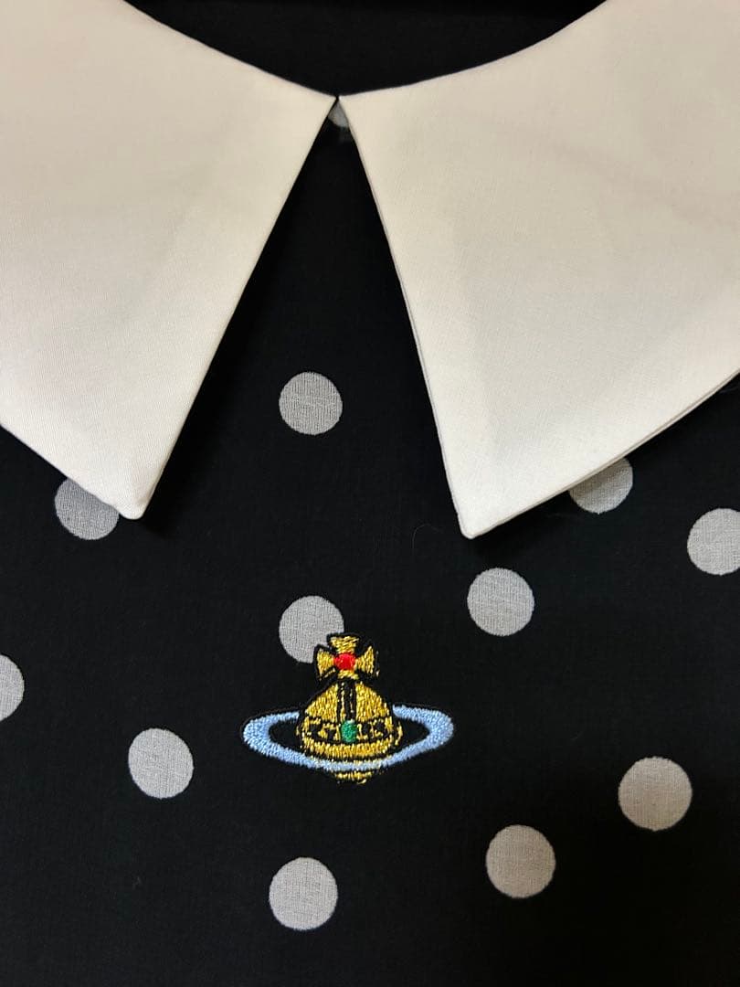 vivienne westwood トップス 水玉模様の長袖シャツ