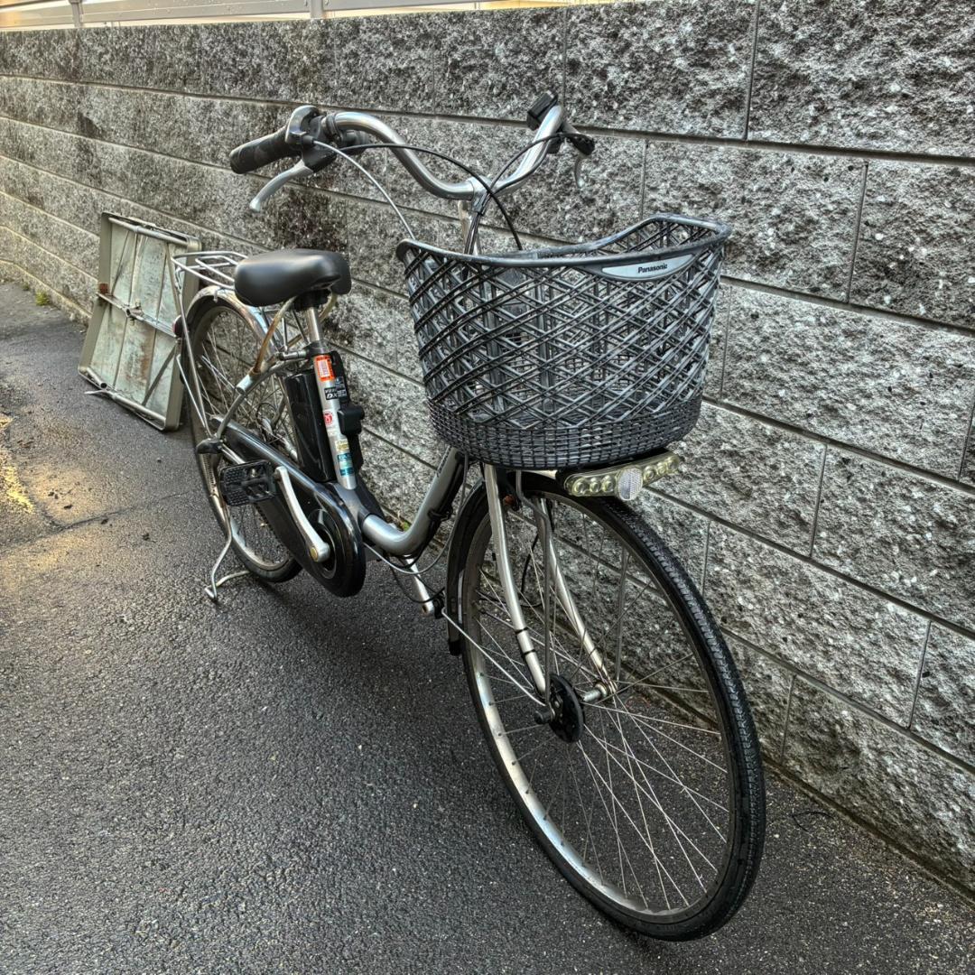 引き取り限定】パナソニック ビビ DX 電動アシスト自転車 充電器付き シルバー