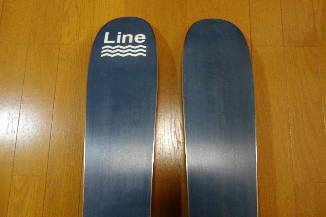 たくまみむめも専用　Line Sakana スキー 板　181cm