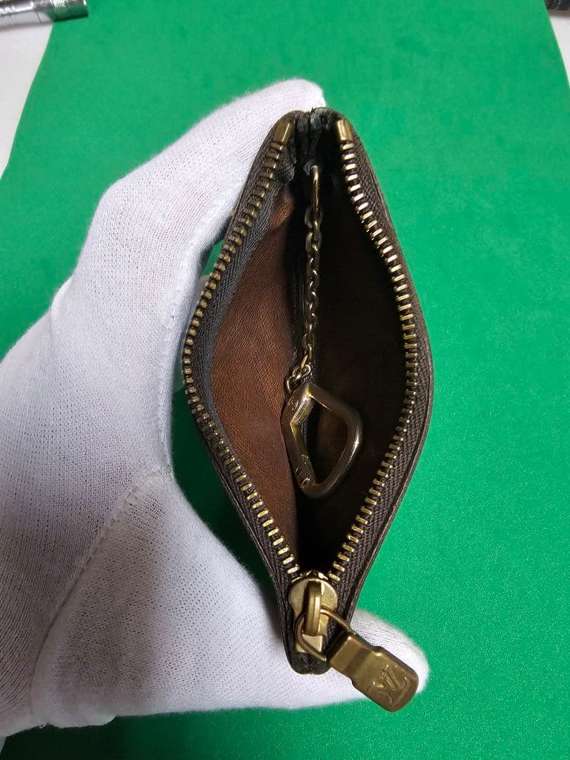 Louis Vuitton レザー キーケース ダークブラウン