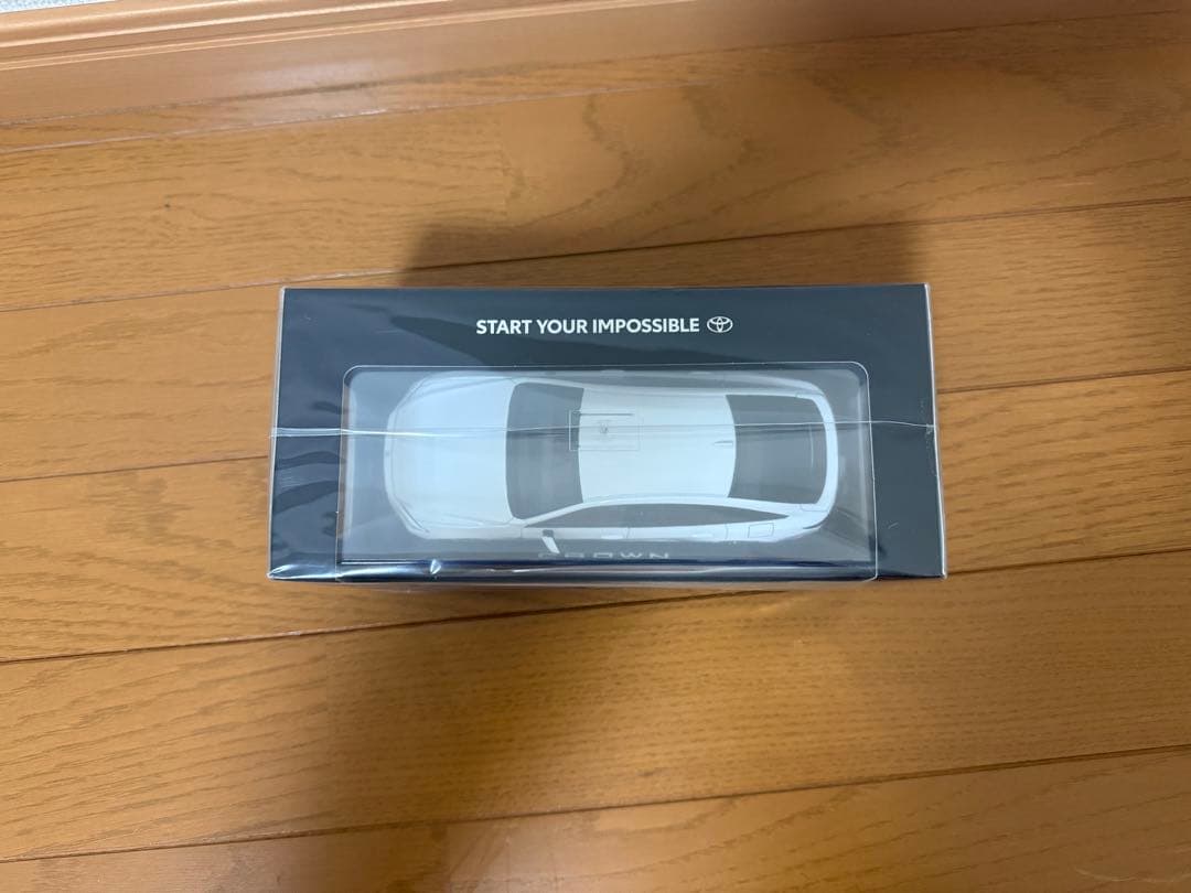 トヨタ CROWN ミニカー