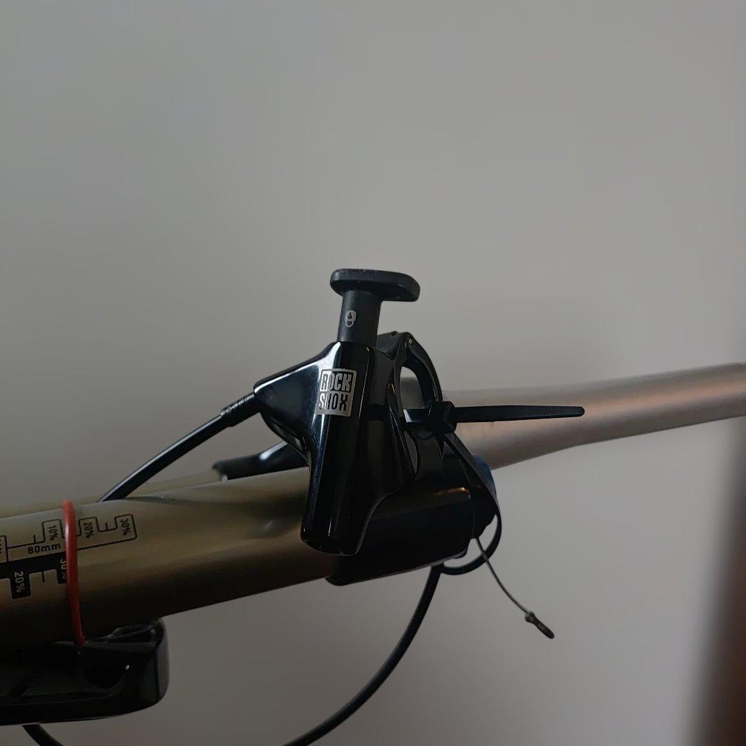 RockShox Rebaサスペンションフォーク 29er