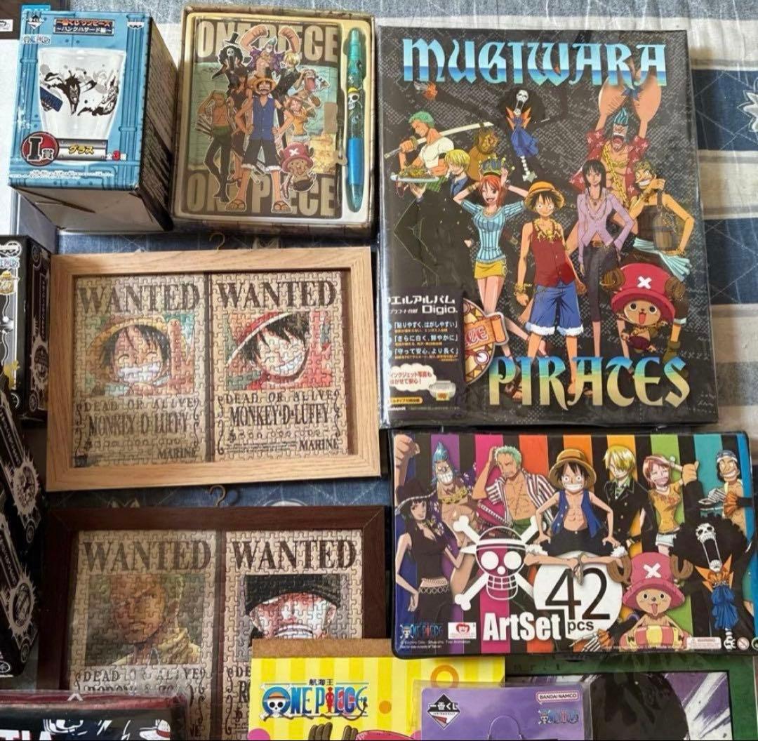ワンピース　グッズ　まとめ売り　onepiece ルフィ　ゾロ　サンジ　ロー
