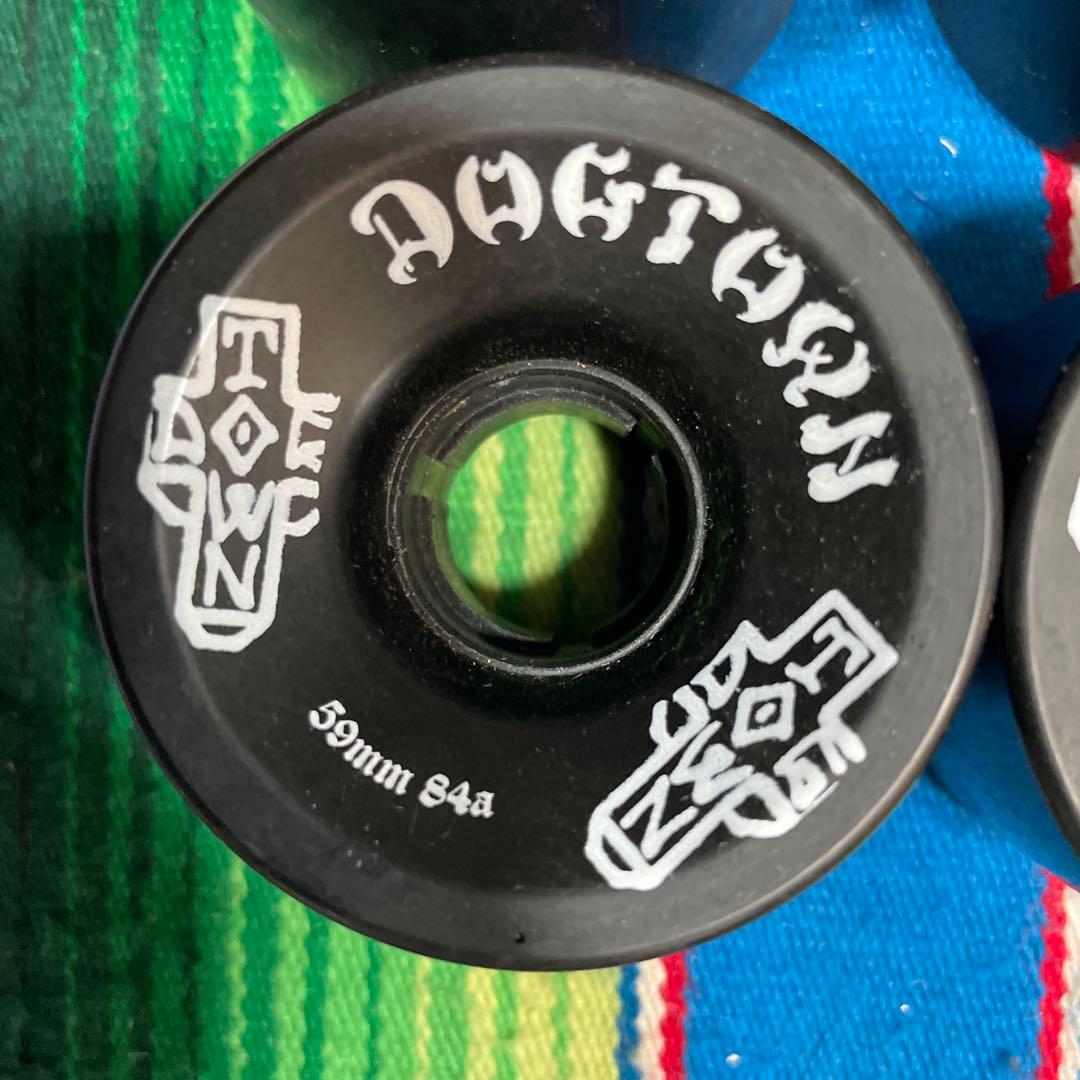 DOGTOWN スケートボードウィール 59mm 84A