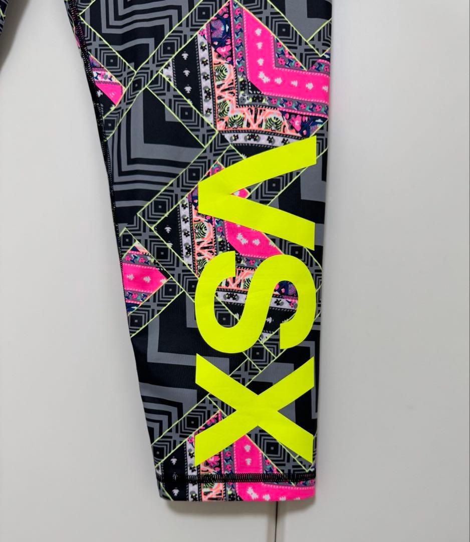 L Victoria's Secret VSX ヴィクシー　ヨガパンツ
