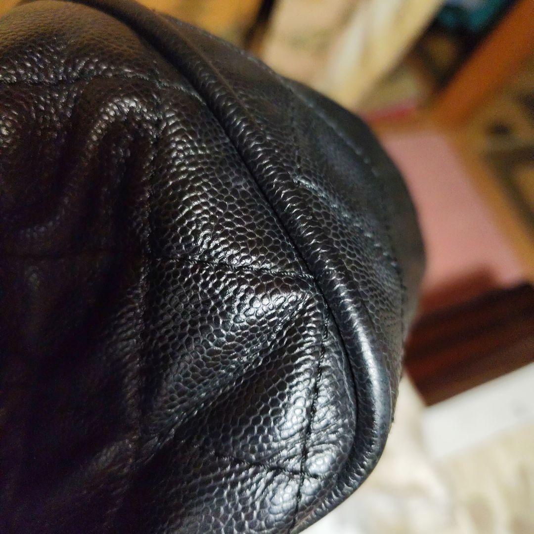 CHANEL　キャビアスキン　バッグ