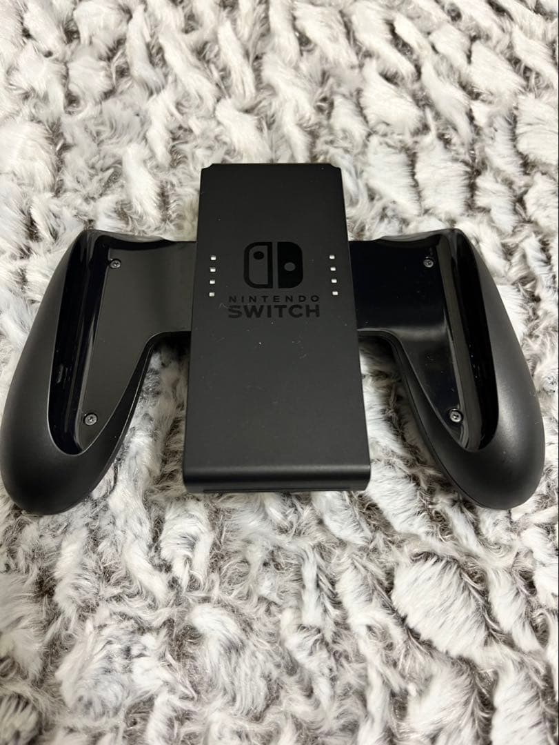 【本体】Nintendo Switch 青/赤 ジョイコン付属