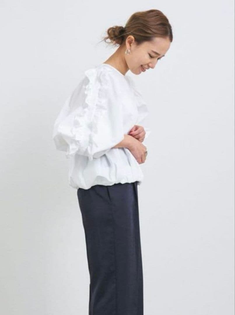 ヨリ☆yoriフリルスリーブブラウス☆白☆希少36サイズ☆美品☆セレモニー完売品