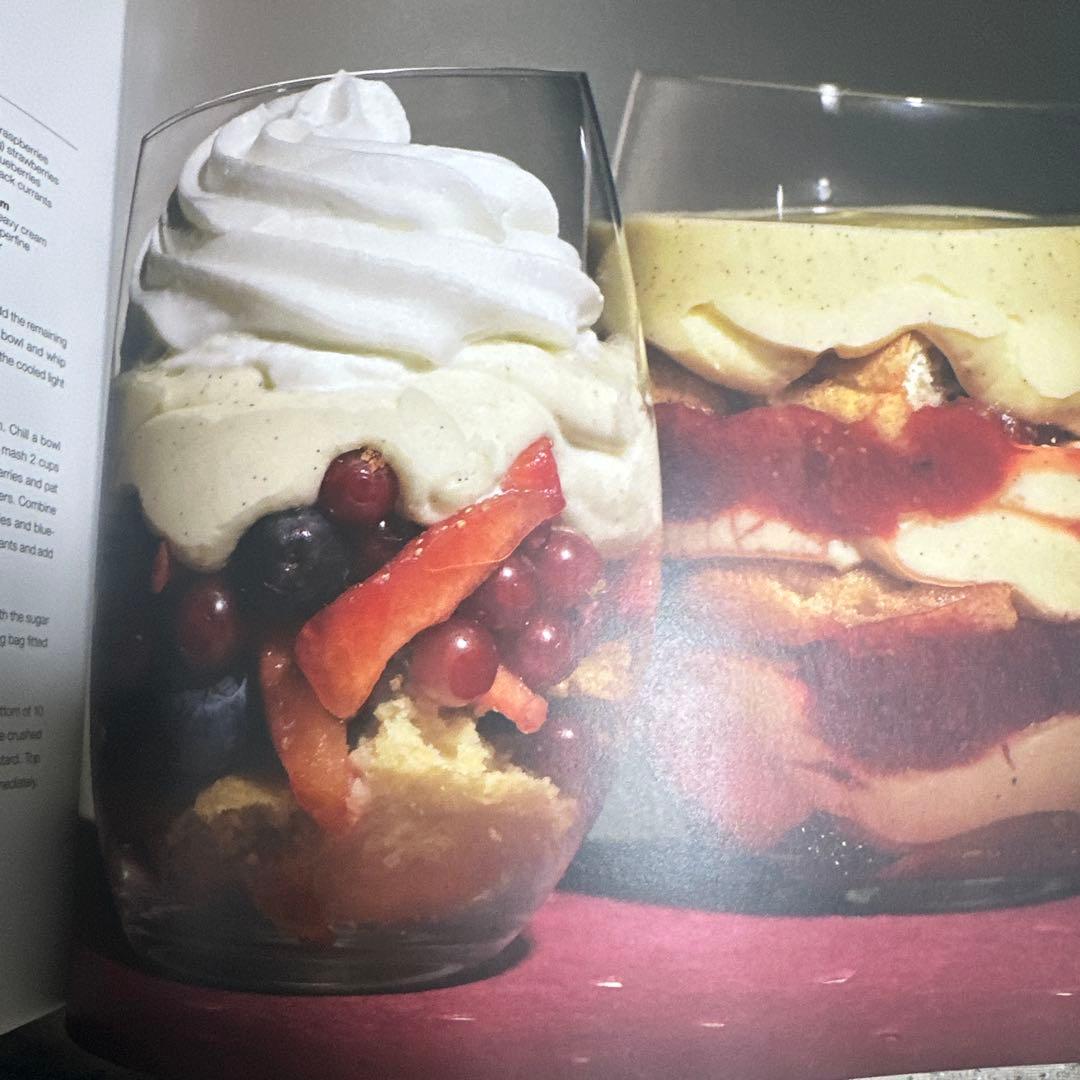 Pierre Hermé Pastries