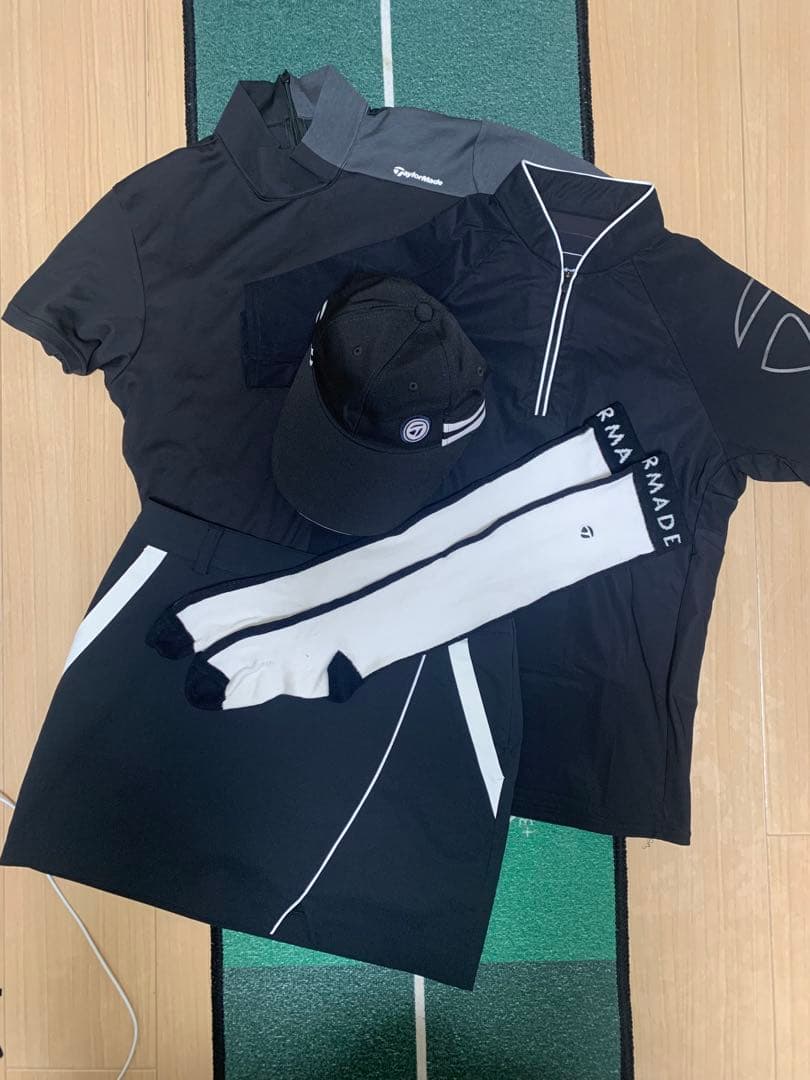 【TaylorMade】　４点セット　ソックス付き