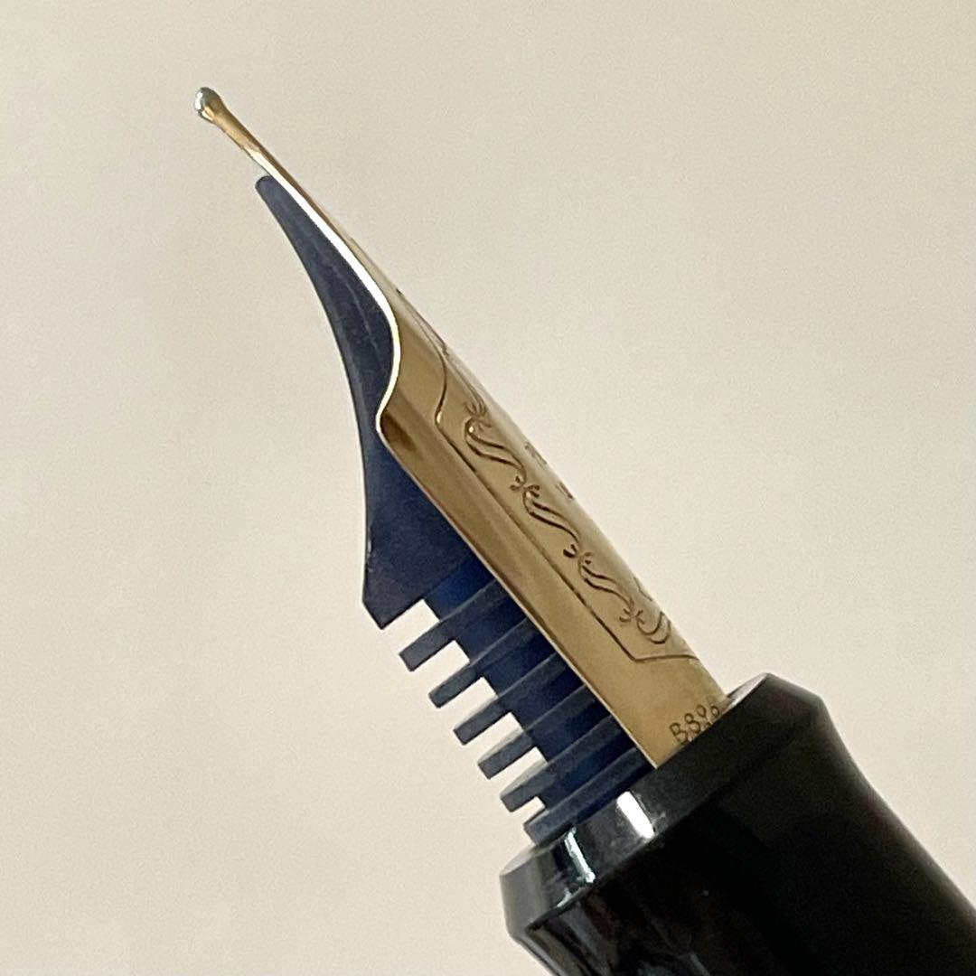 パイロット 平蒔絵 万年筆 双鶴 國光會/国光会 ペン先 14K M（中字）